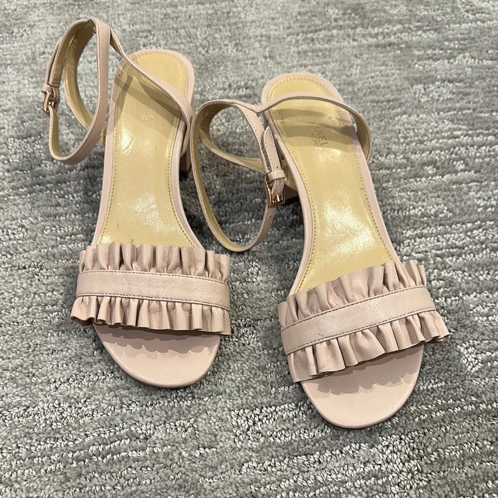 MICHAEL Michael Kors Light Pink Sandals with Ruffle Detail